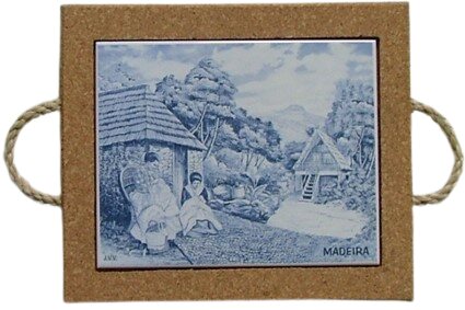 Azulejo com cortiça (com corda) decorado Bordadeira 15x20cm